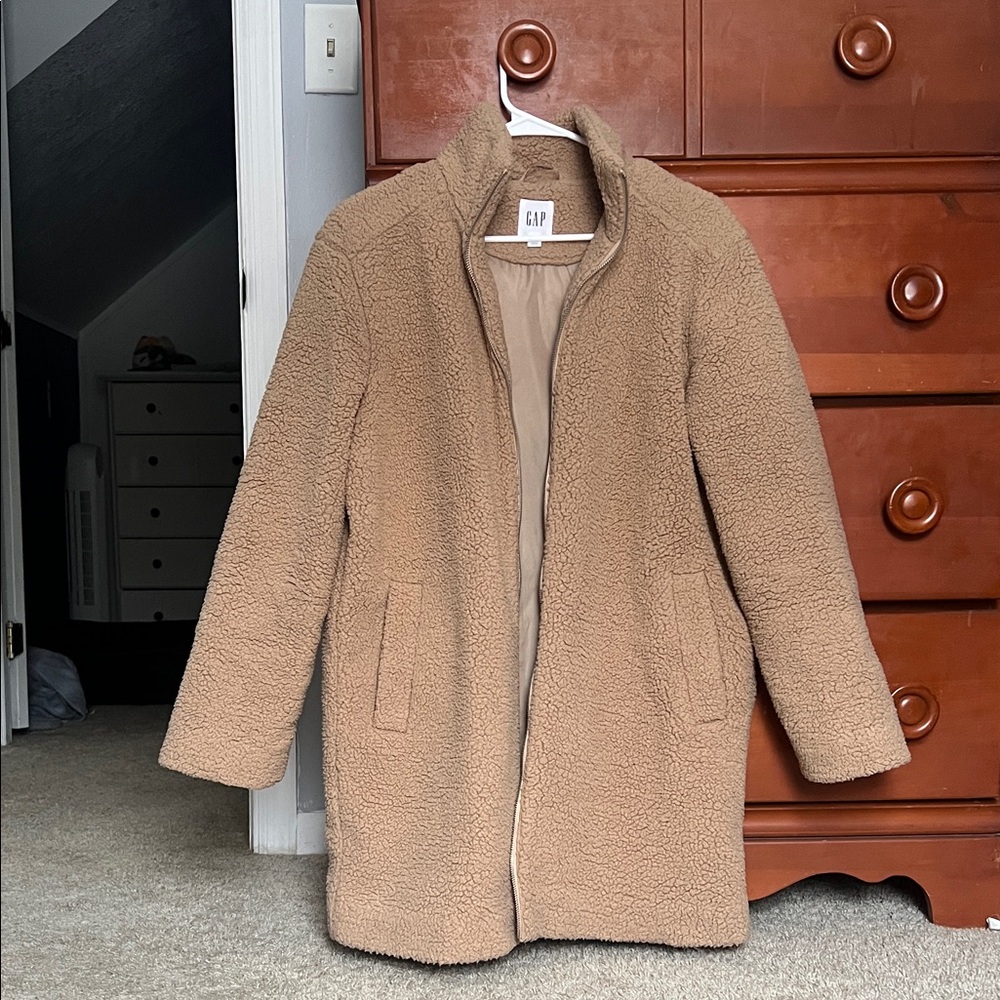 GAP Women's Cozy Tan Teddy Jacket
